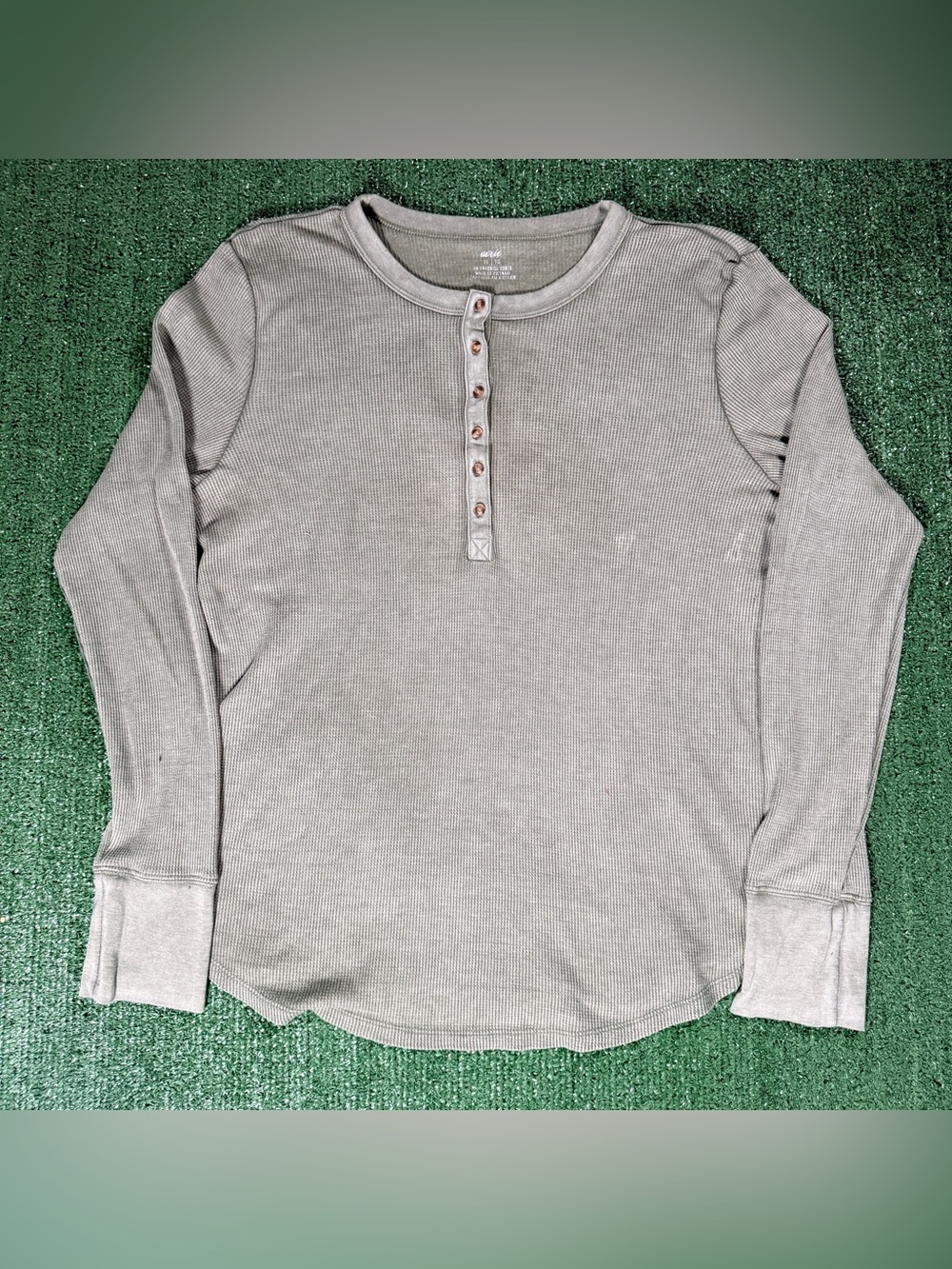 Women’s Aerie Waffle Henley Shirt Size XL Green Long Sleeve Thermal Top